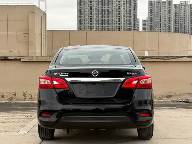 Nissan Sylphy 2019 Classic 1.6XL CVT Luxury Edition — фото 4