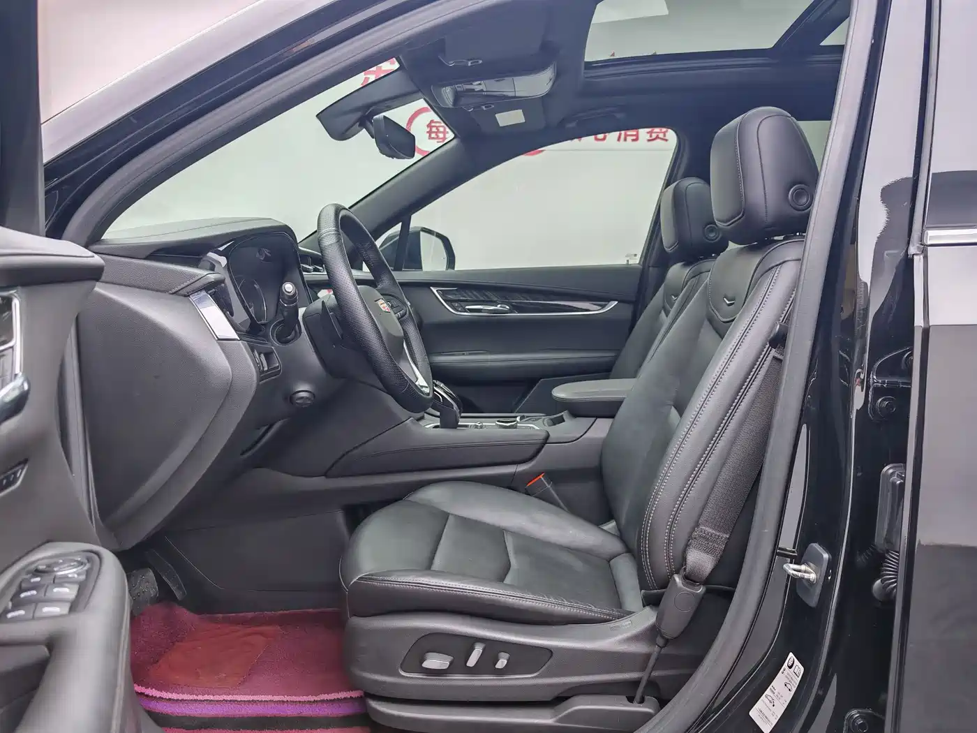 Cadillac XT6 2021 28T 6-Seater AWD Luxury фото 4