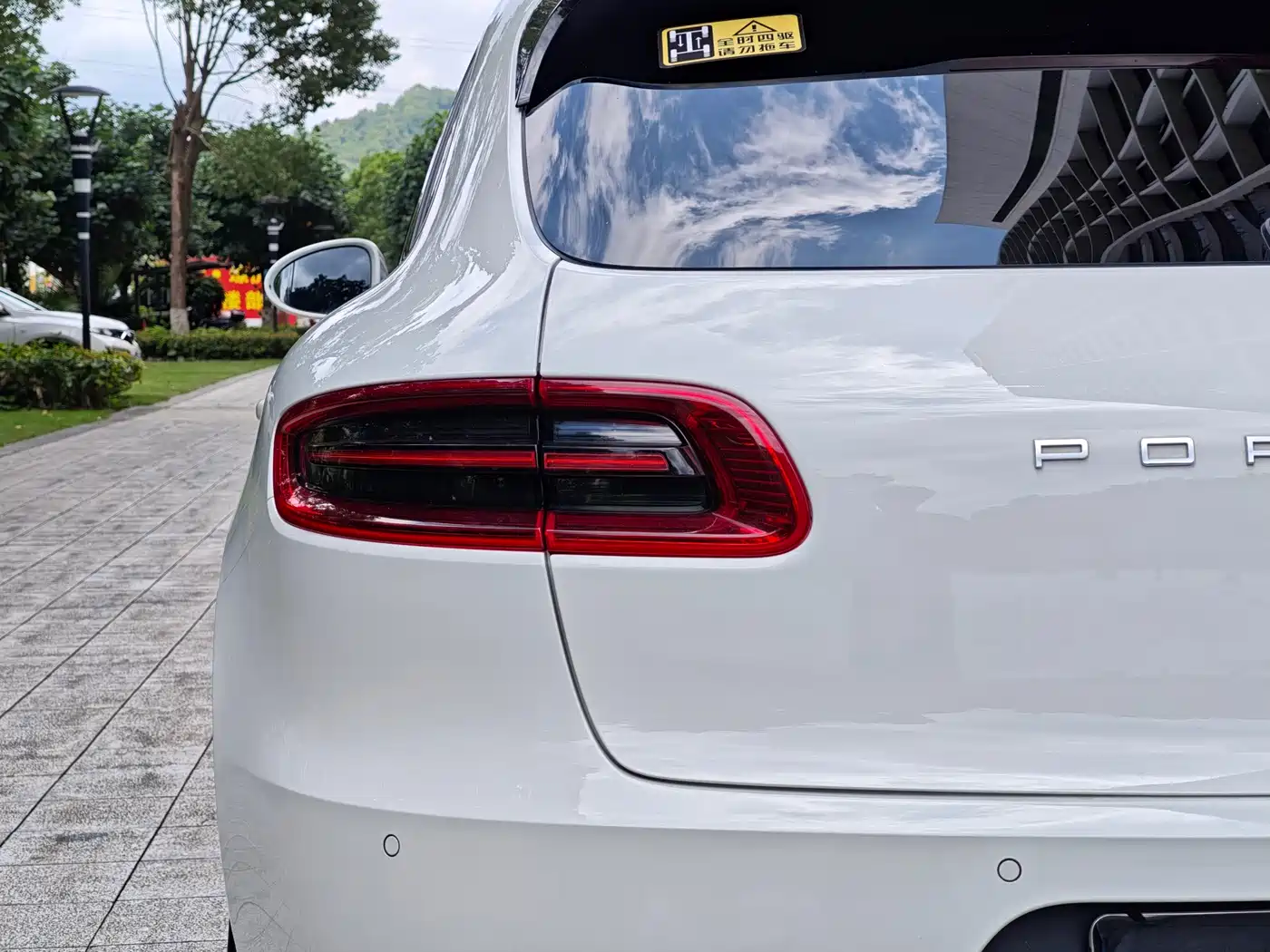 Porsche Macan 2016 Macan 2.0T фото 12