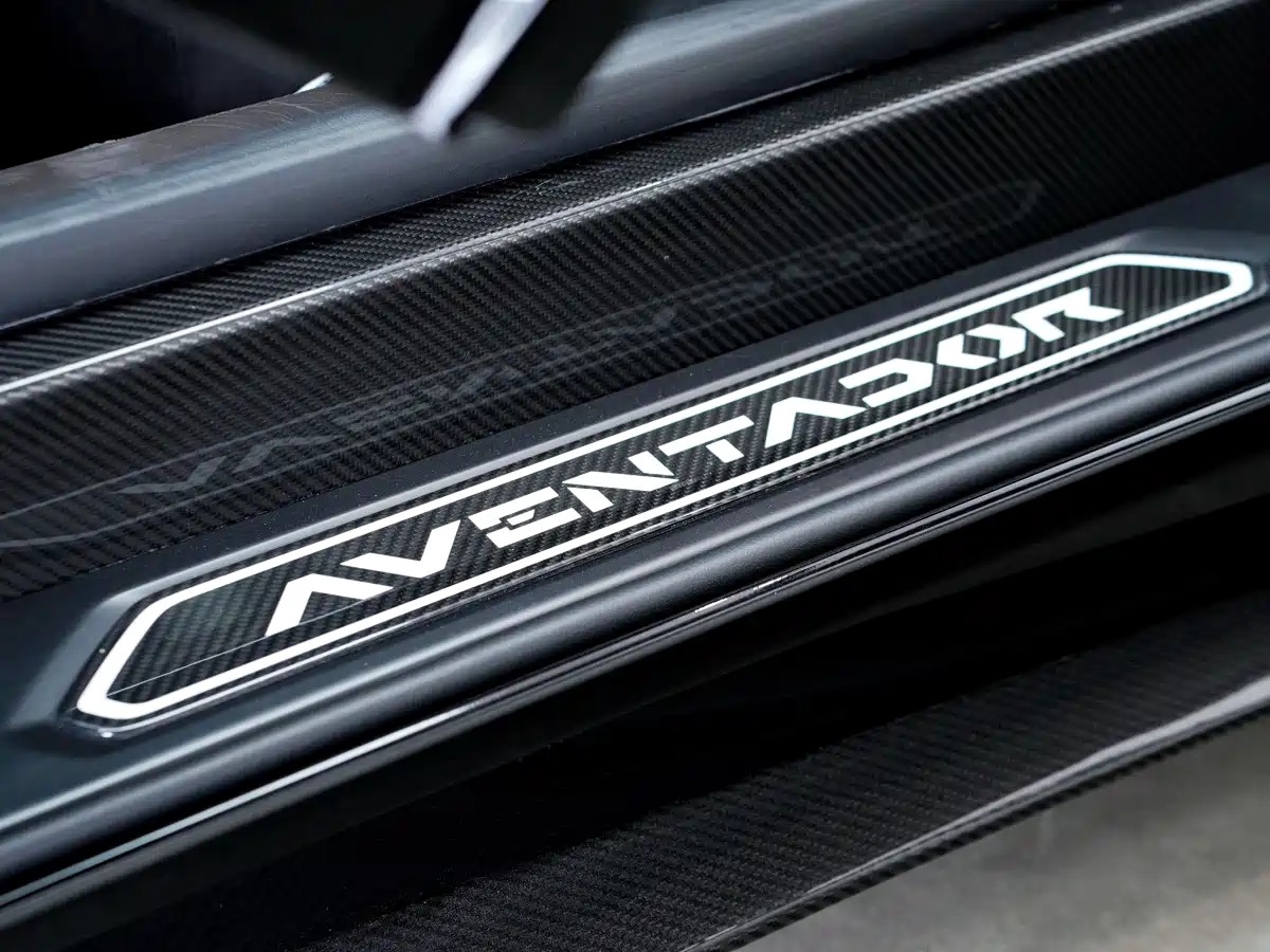 Фото 16 - Lamborghini Aventador