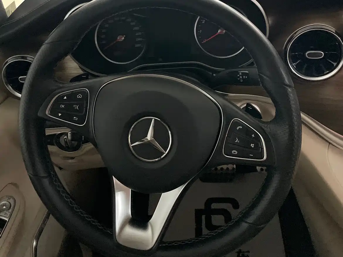 Mercedes-Benz V-Class 2022 V 260 Prestige Edition фото 22