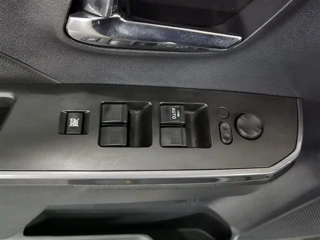 GREAT WALL FENGJUN 5