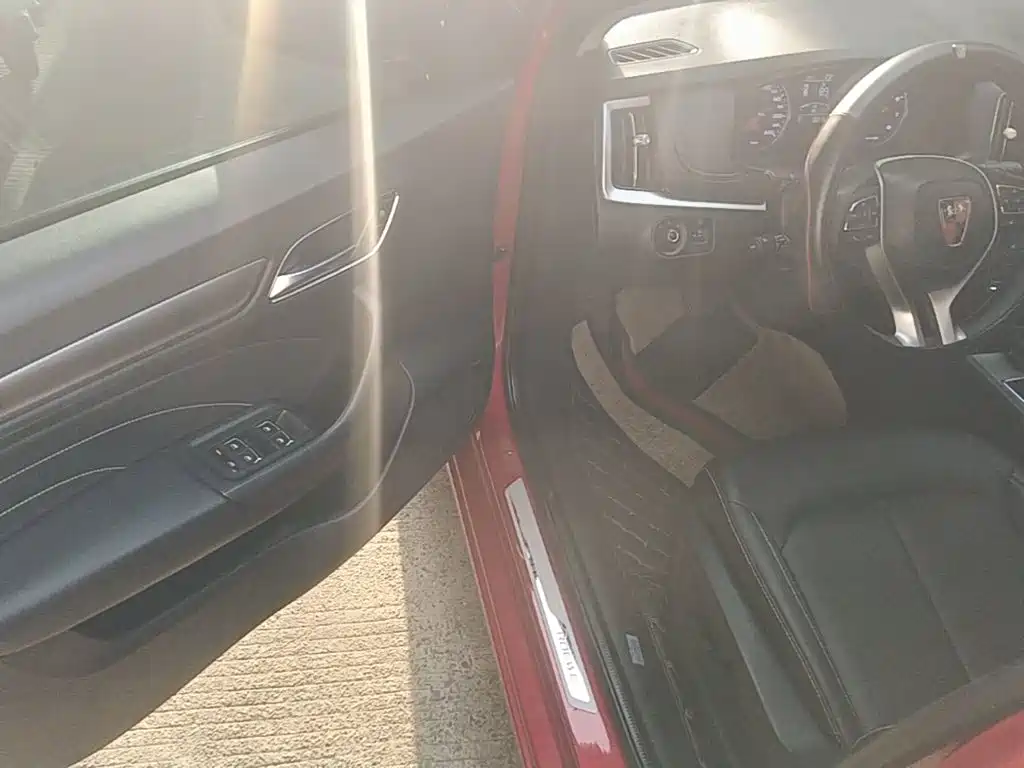 Roewe i6 2019 2020 PLUS 1.6L CVT 4G Connected Glory Flagship Edition