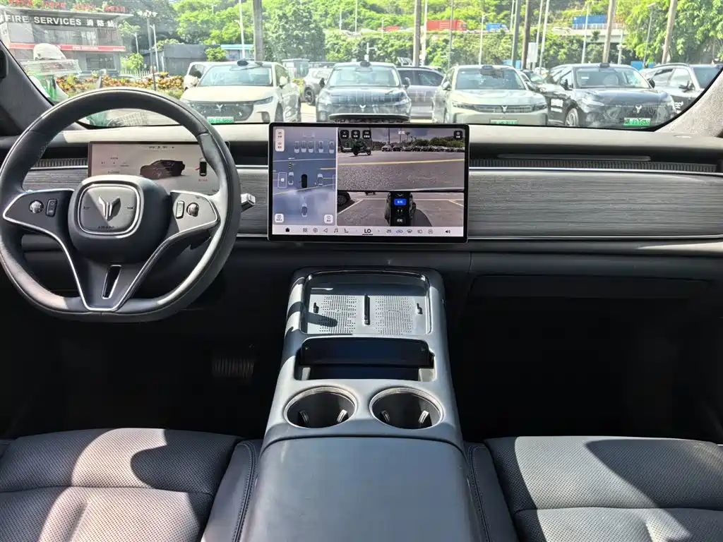 Voyah Auto Voyah Zhiyin 2025 Base фото 12