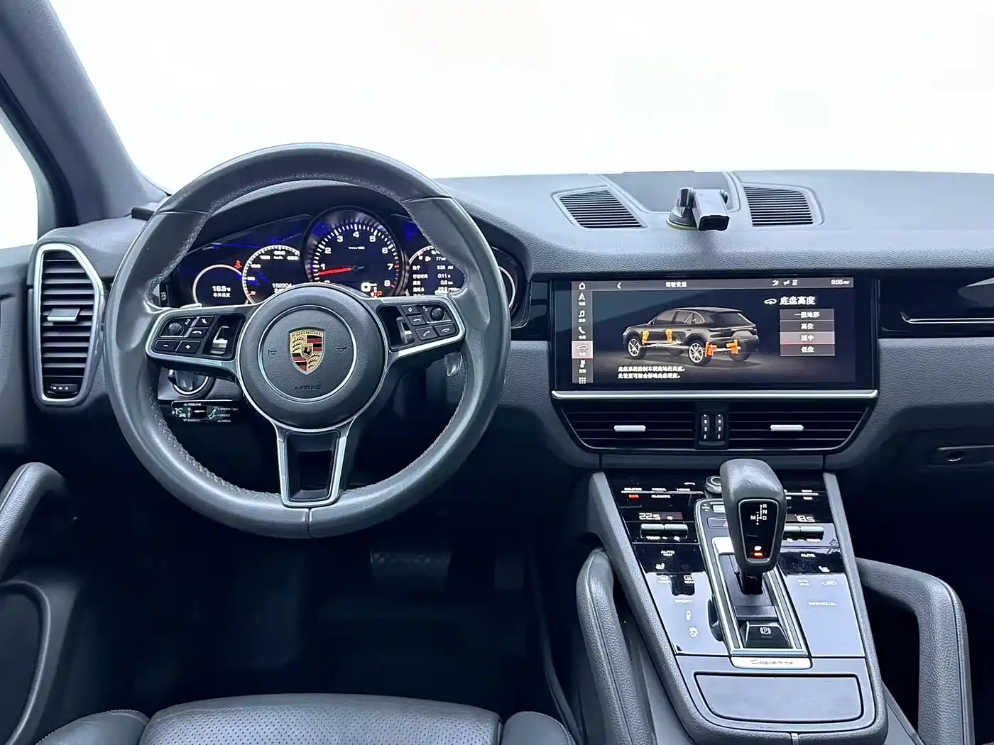 Porsche Cayenne 2018 Cayenne 3.0T фото 9