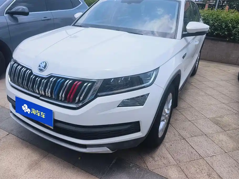 Škoda Kodiaq 2018 Facelift TSI330 5-seat 2WD Premium Luxury Edition