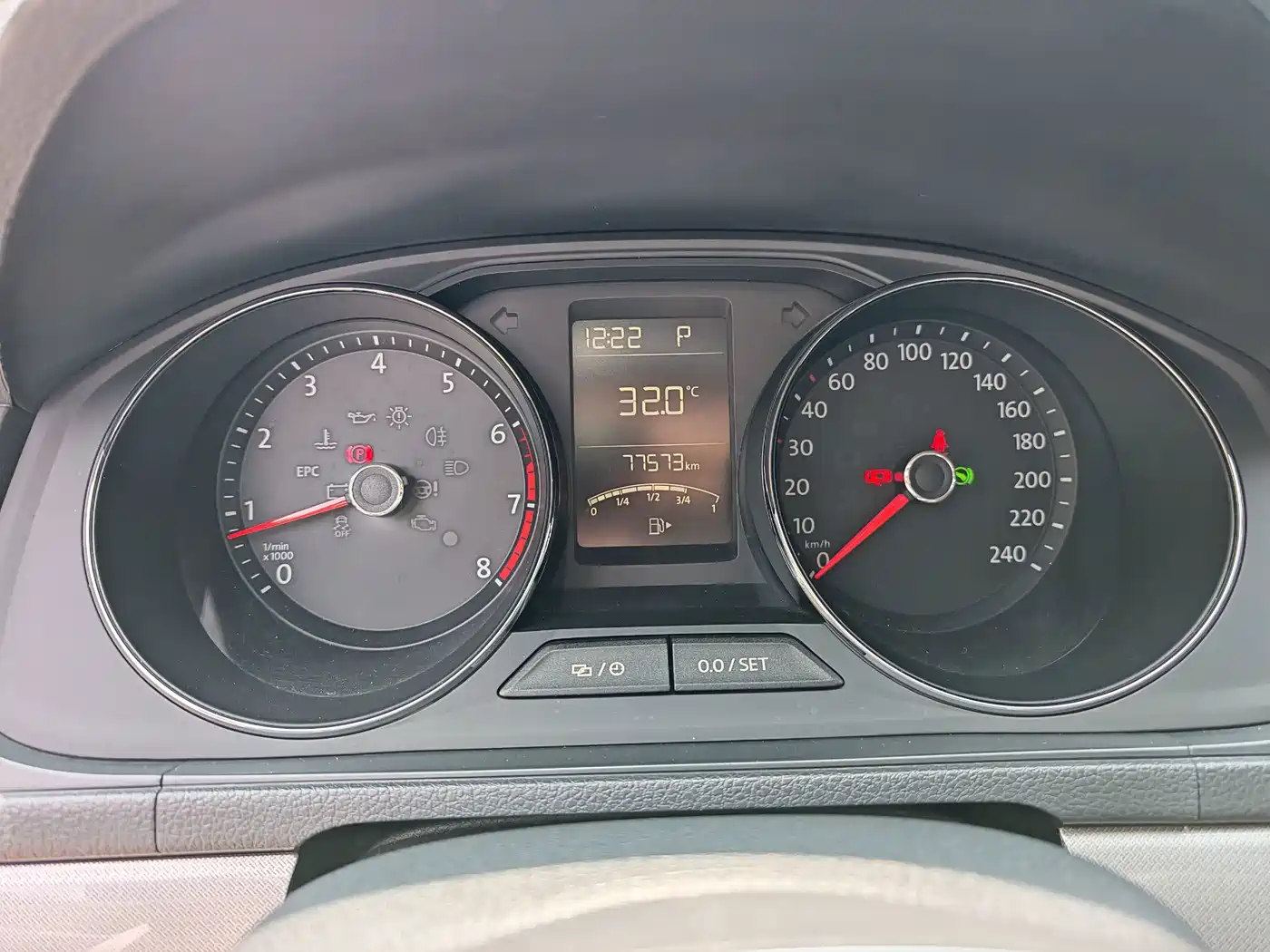 صورة 5 - Volkswagen Lavida