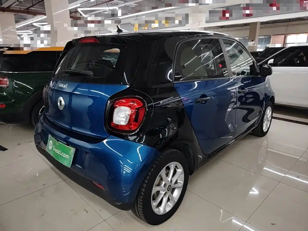 smart forfour 2019 2018 1.0L 52kW Agile Edition