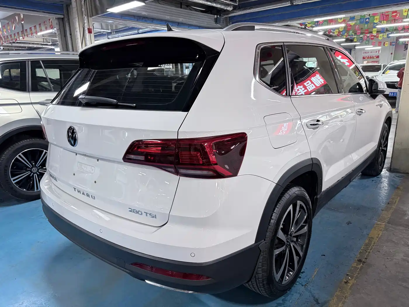 Volkswagen Tharu 2021 280TSI 2WD Luxury Plus фото 20