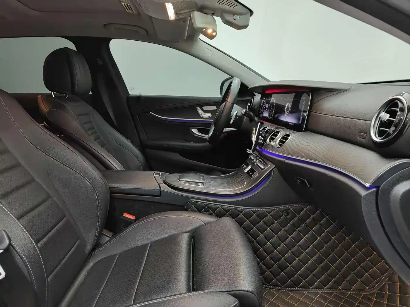 Mercedes-Benz E-Class 2019 E 260 L Sport фото 5