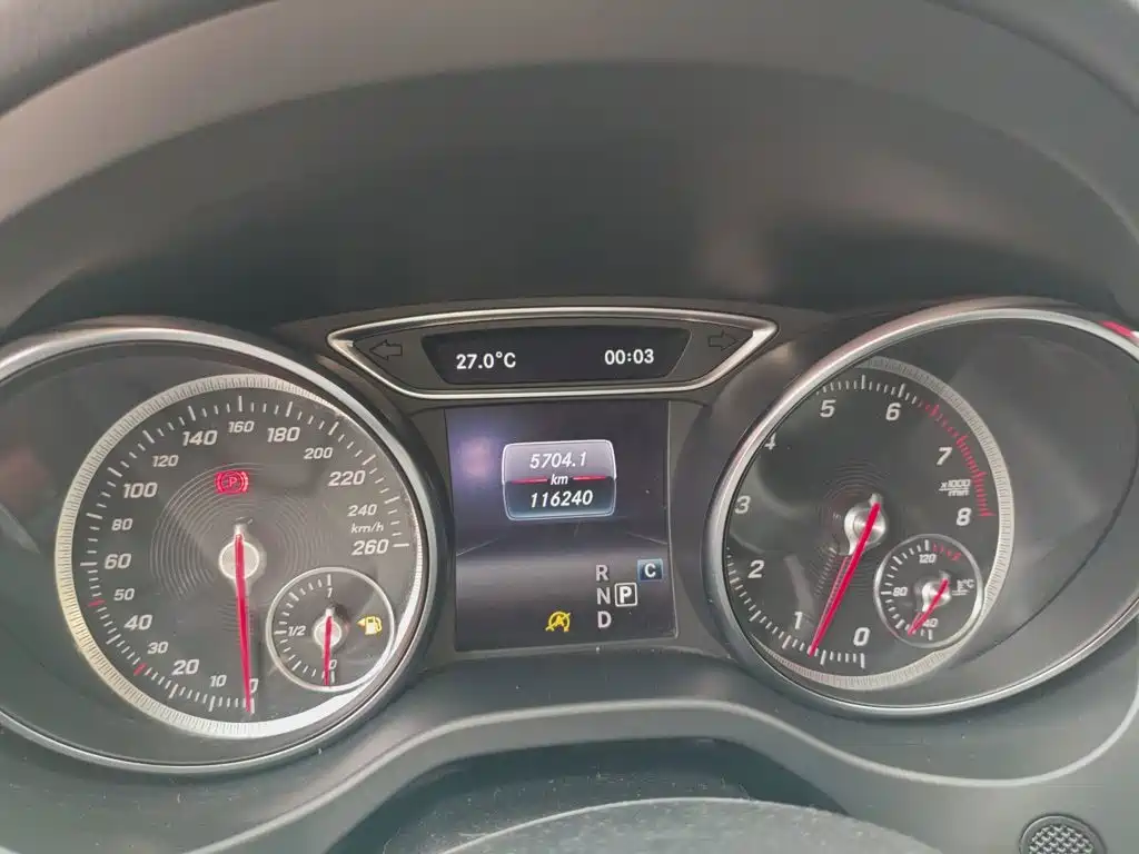 Mercedes-Benz CLA (Import) 2018 2018 CLA 200 Fashion Edition