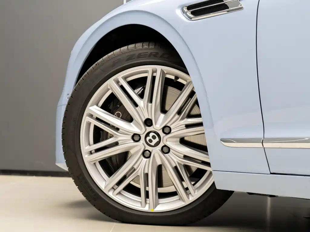 Bentley Flying Spur 2024 2022 4.0T V8 Standard