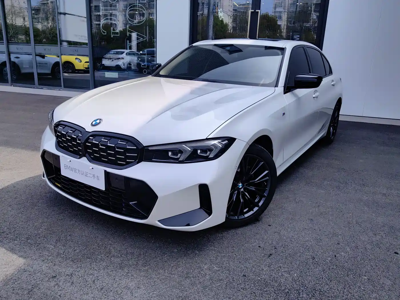 BMW 3-SERIES 2024