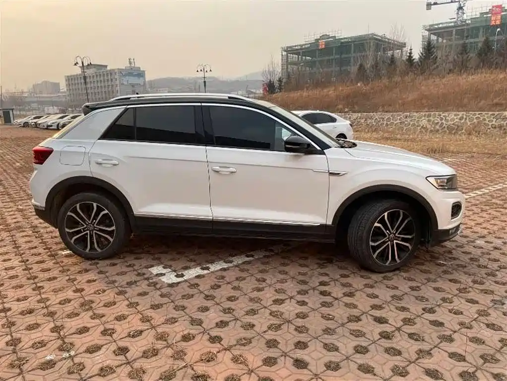Volkswagen T-ROC 2022 280TSI DSG 2WD Comfort PLUS фото 4