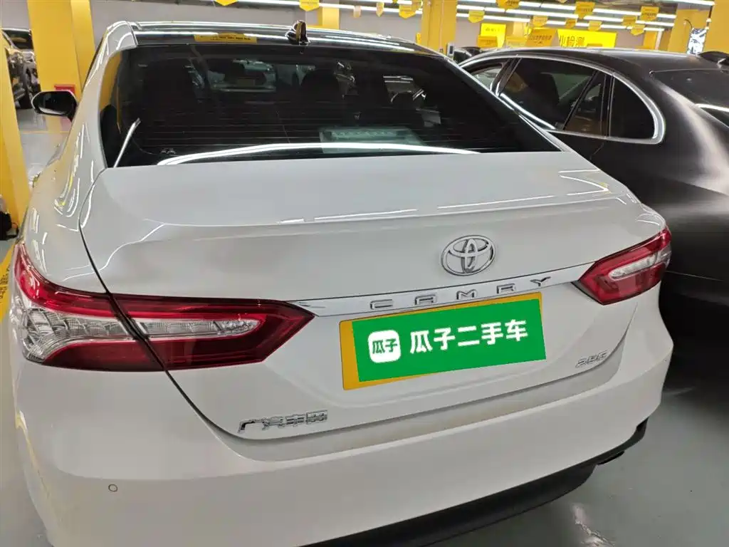 Toyota Camry 2021 2.5G Luxury Edition фото 6