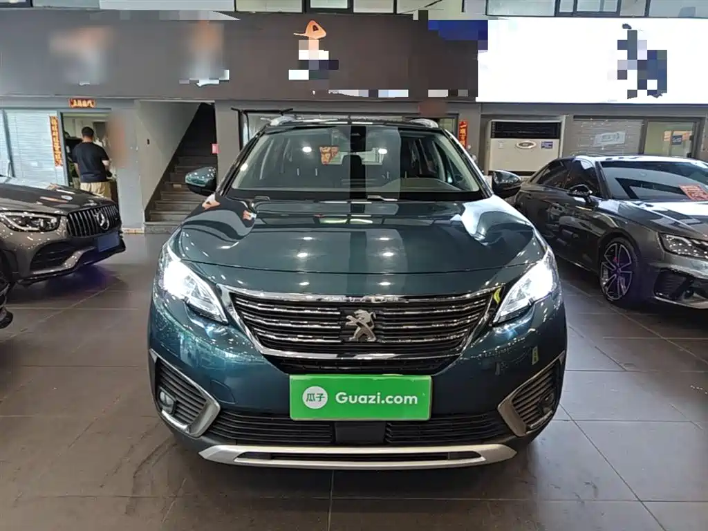 Peugeot 5008 2017 380THP 7-seat Elite Edition фото 3