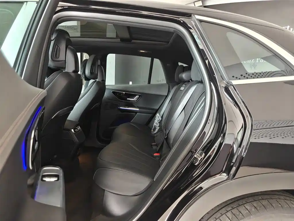 Mercedes-Benz EQE SUV 2024 500 4MATIC Pioneer Edition фото 10