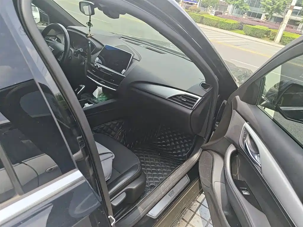 Cadillac CT5 2021 28T Style Edition фото 20
