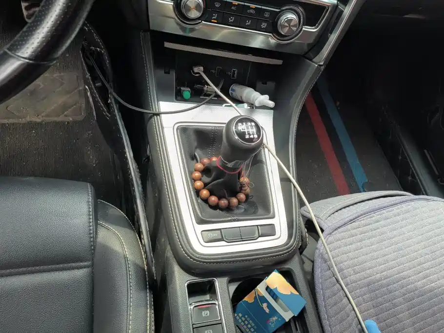 MG MG6 2018 2017 20T Manual Luxury Smart Connect Version (China V)