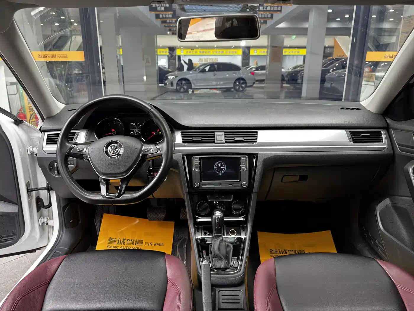 Volkswagen Bora 2019 Bora Legend 1.5L Auto Leading Type China VI фото 12