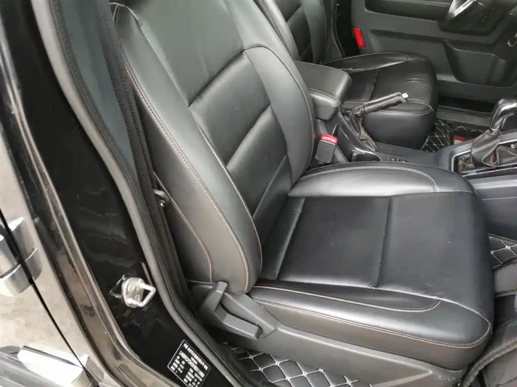 BAIC ORV Beijing Offroad BJ40 2016 Model 40L 2.3T Automatic 2WD Premium фото 25