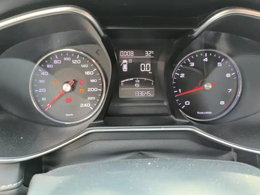 MG MG6 2018 2017 20T Manual Luxury Smart Connect Version (China V)