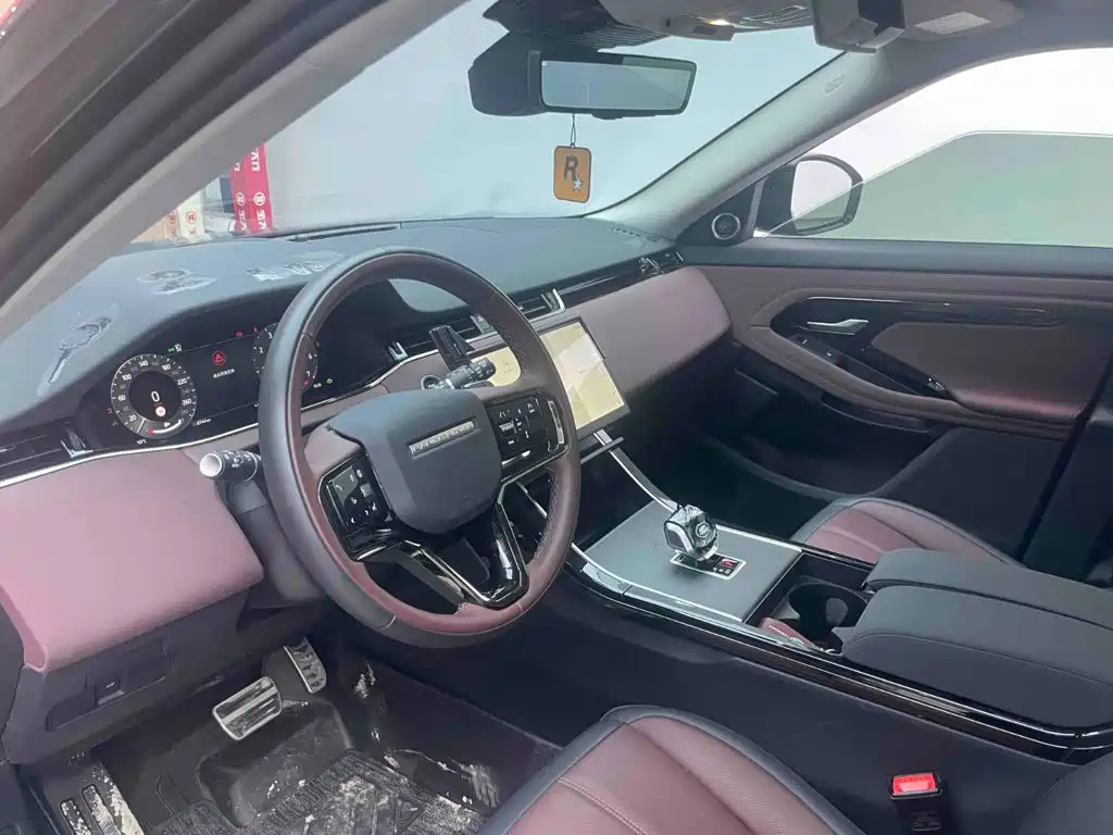 Land Rover Range Rover Evoque 2026 2026 Range Rover Evoque L SE