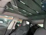 Фото 14 - Tesla Model Y