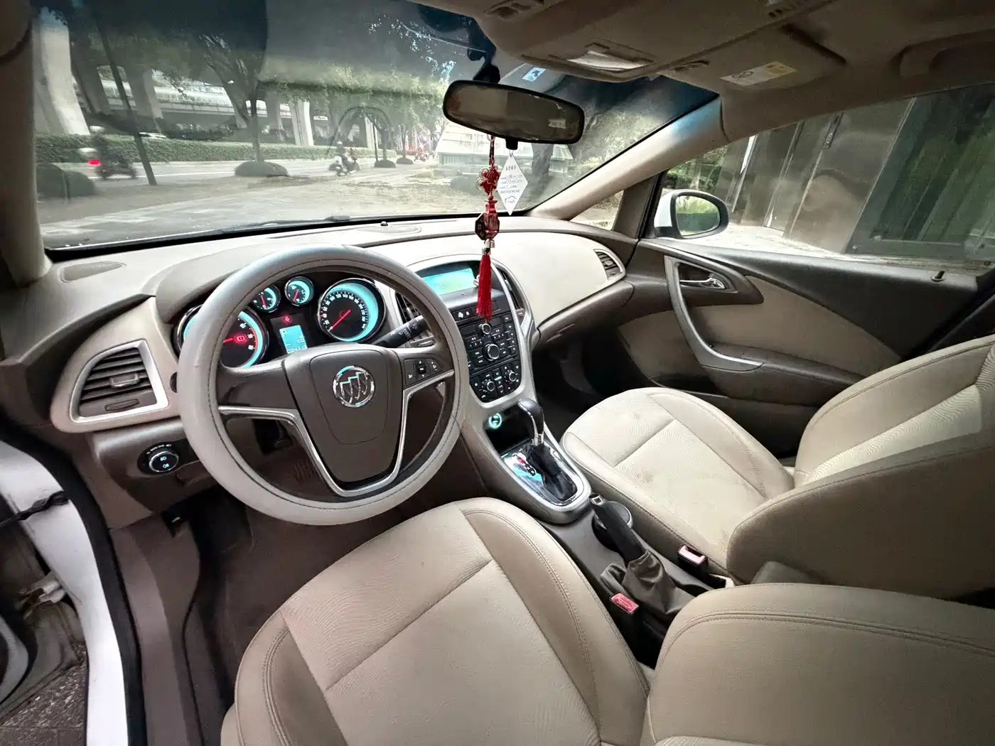Фото 12 - Buick Excelle