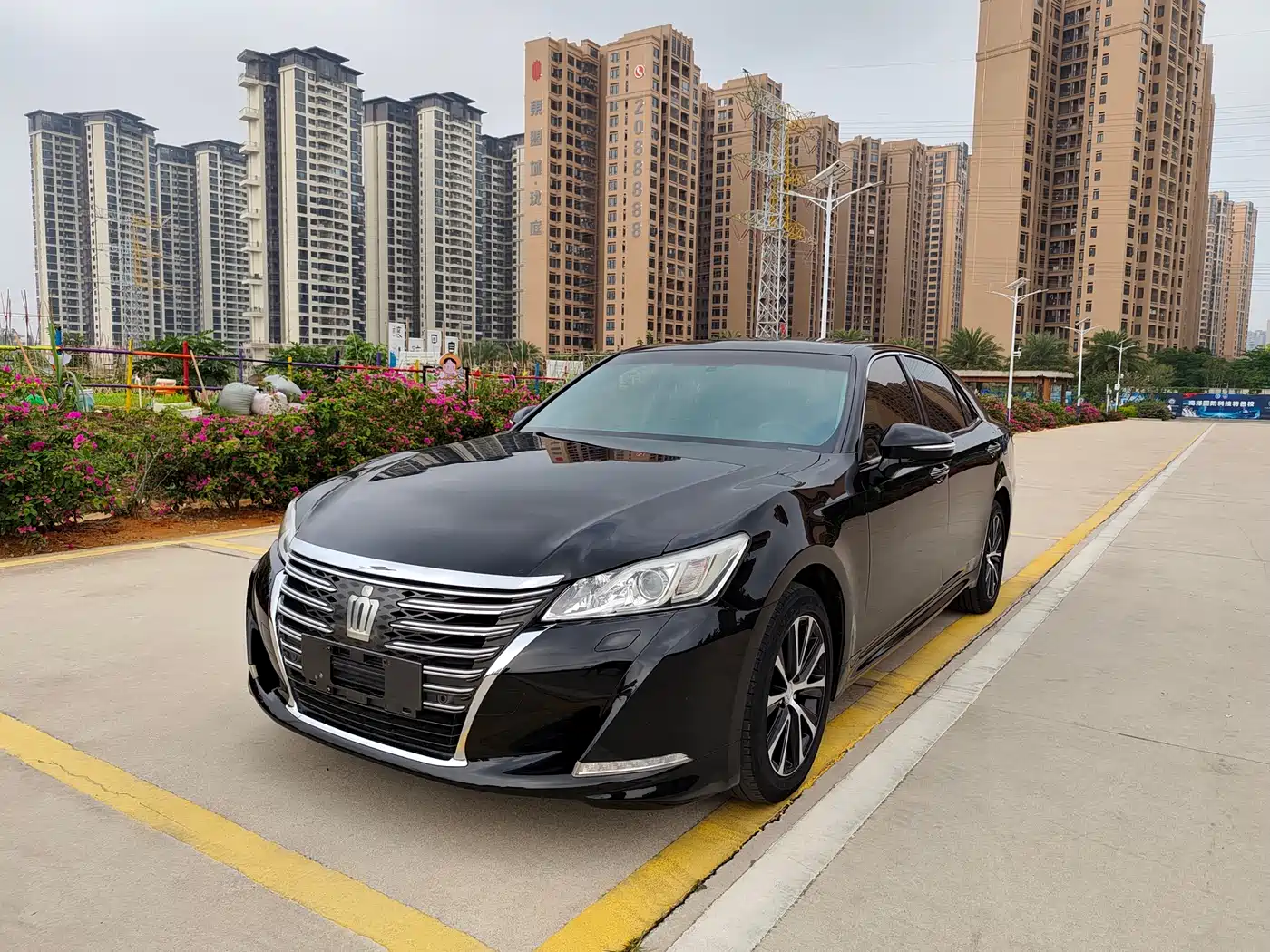 Toyota Crown 2017 2.0T Sport Edition