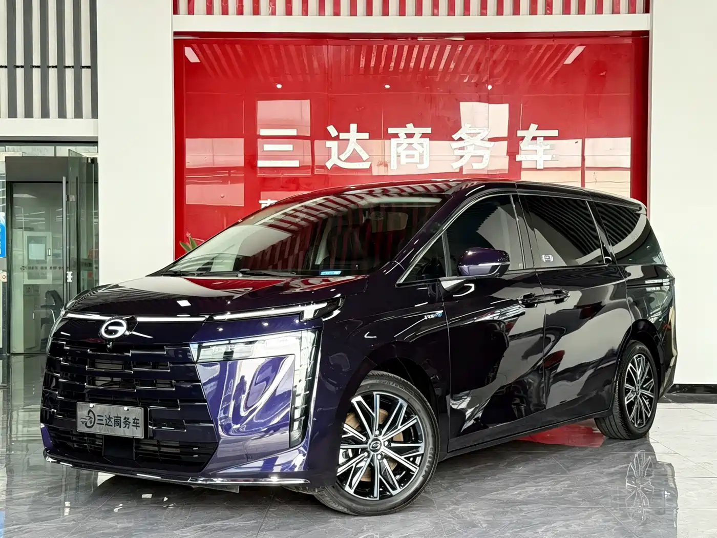 GAC TRUMPCHI E8 NEW ENERGY