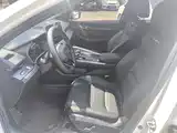Фото 4 - Geely Preface
