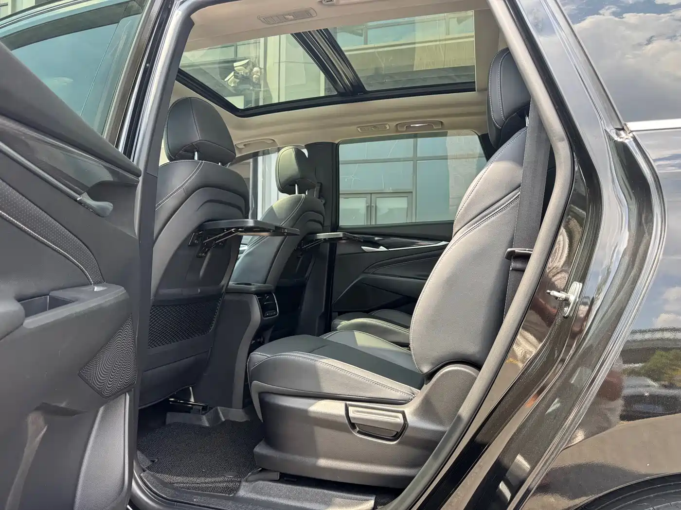 Maxus Maxus G50 2023 2023 Model PLUS 1.5T Happiness Recommended Auto Escort Edition