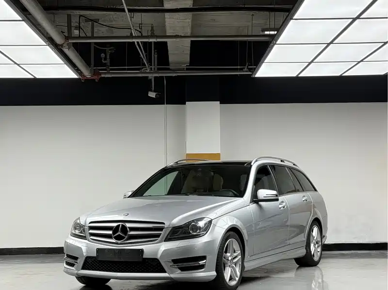 Mercedes-Benz C-Class (Import) C 200 Luxury Sports Wagon