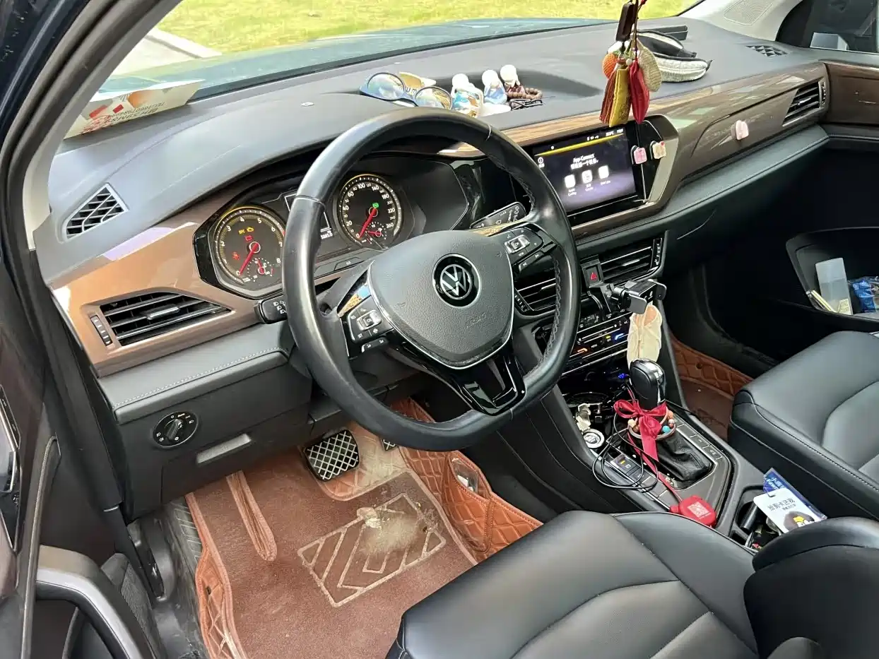Volkswagen Tharu 2019 280TSI 2WD Comfort Edition China V фото 6