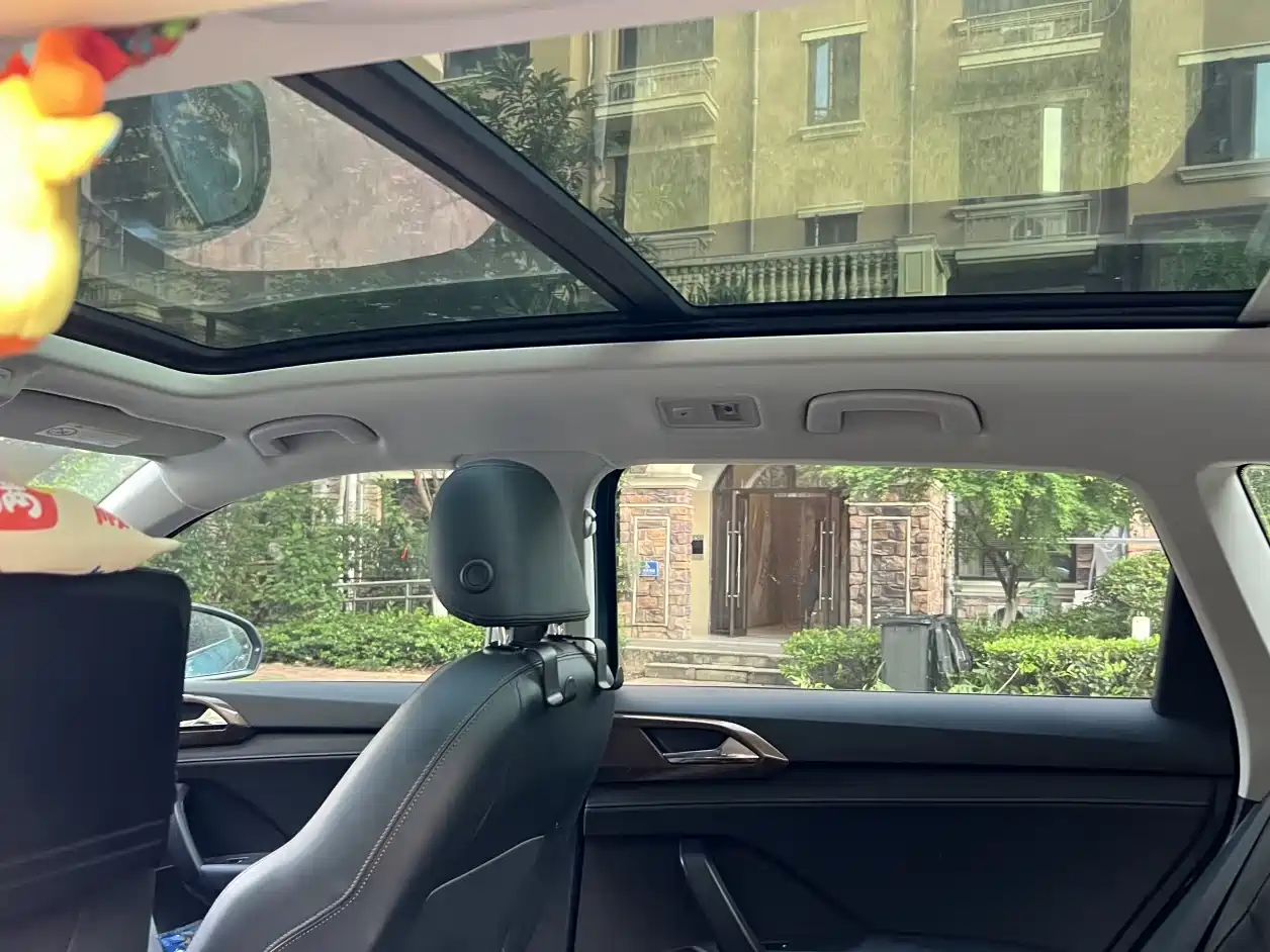 Volkswagen Tharu 2019 280TSI 2WD Comfort Edition China V фото 7
