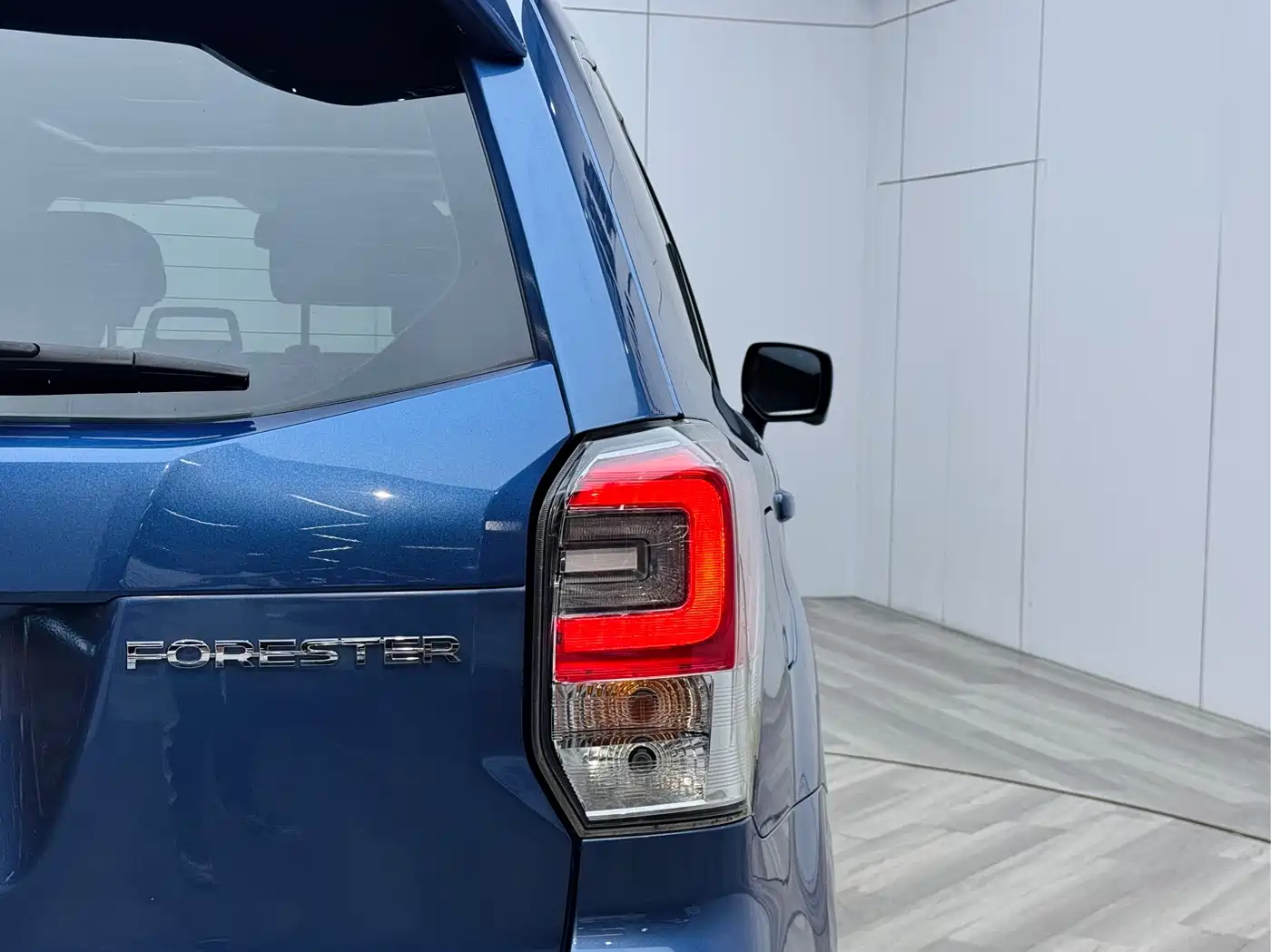 Subaru Forester 2018 2.0i Luxury Navigation Edition фото 10