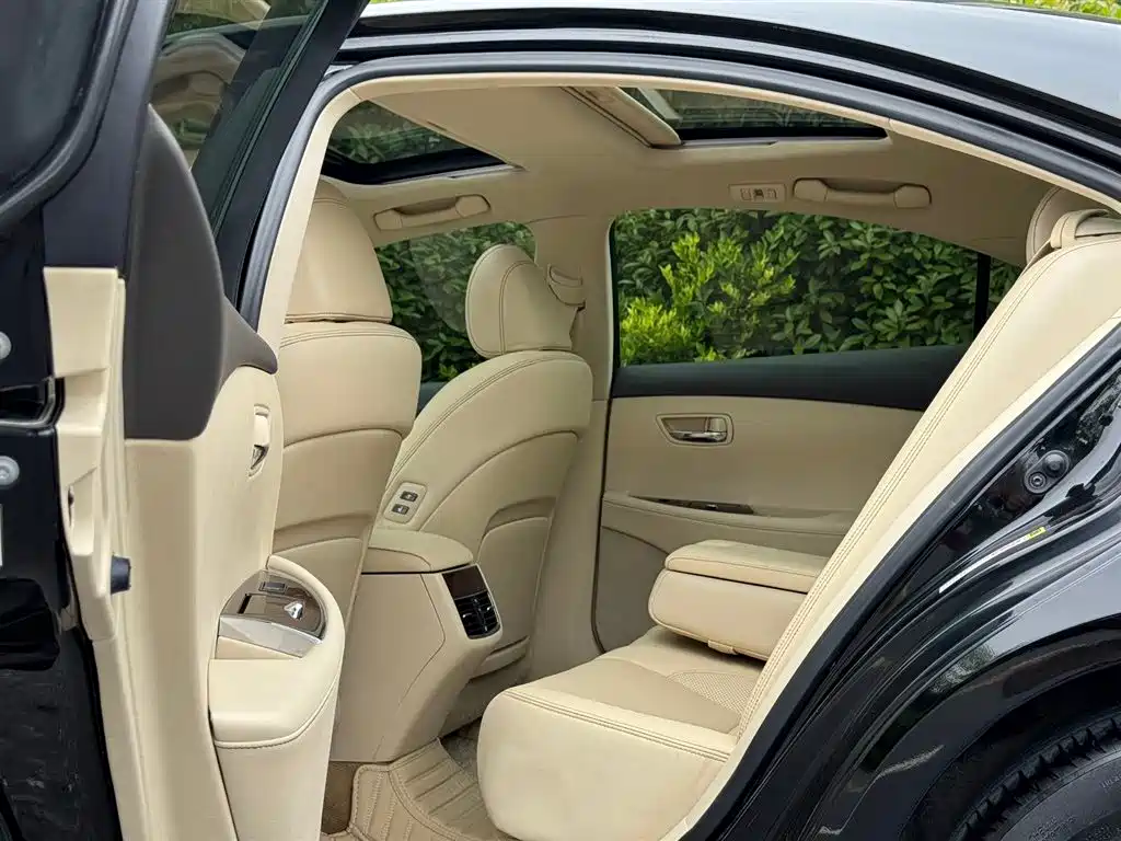 Lexus ES 2010 350 Luxury Edition фото 6
