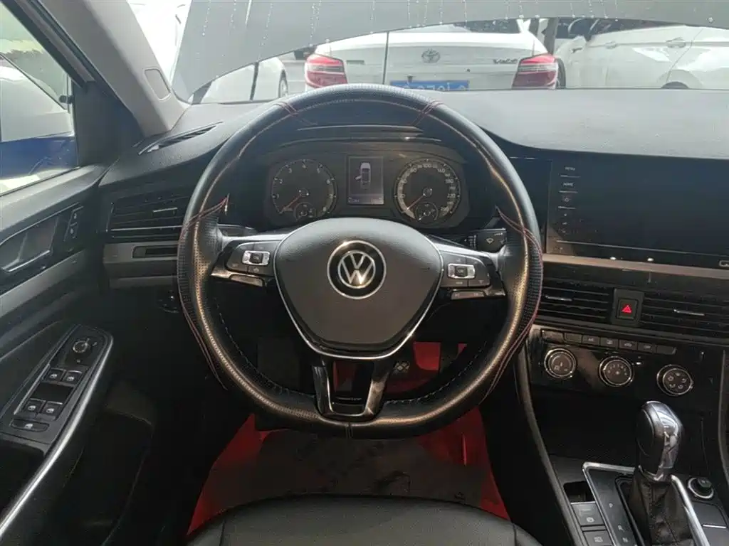 Volkswagen Bora 2021 1.5L Automatic Comfort Smart Edition фото 11