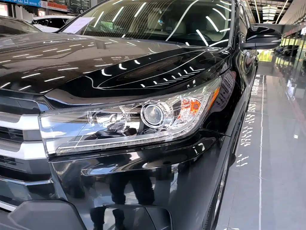 Toyota Highlander 2018 2.0T 4WD Luxury 7-seater China VI фото 24