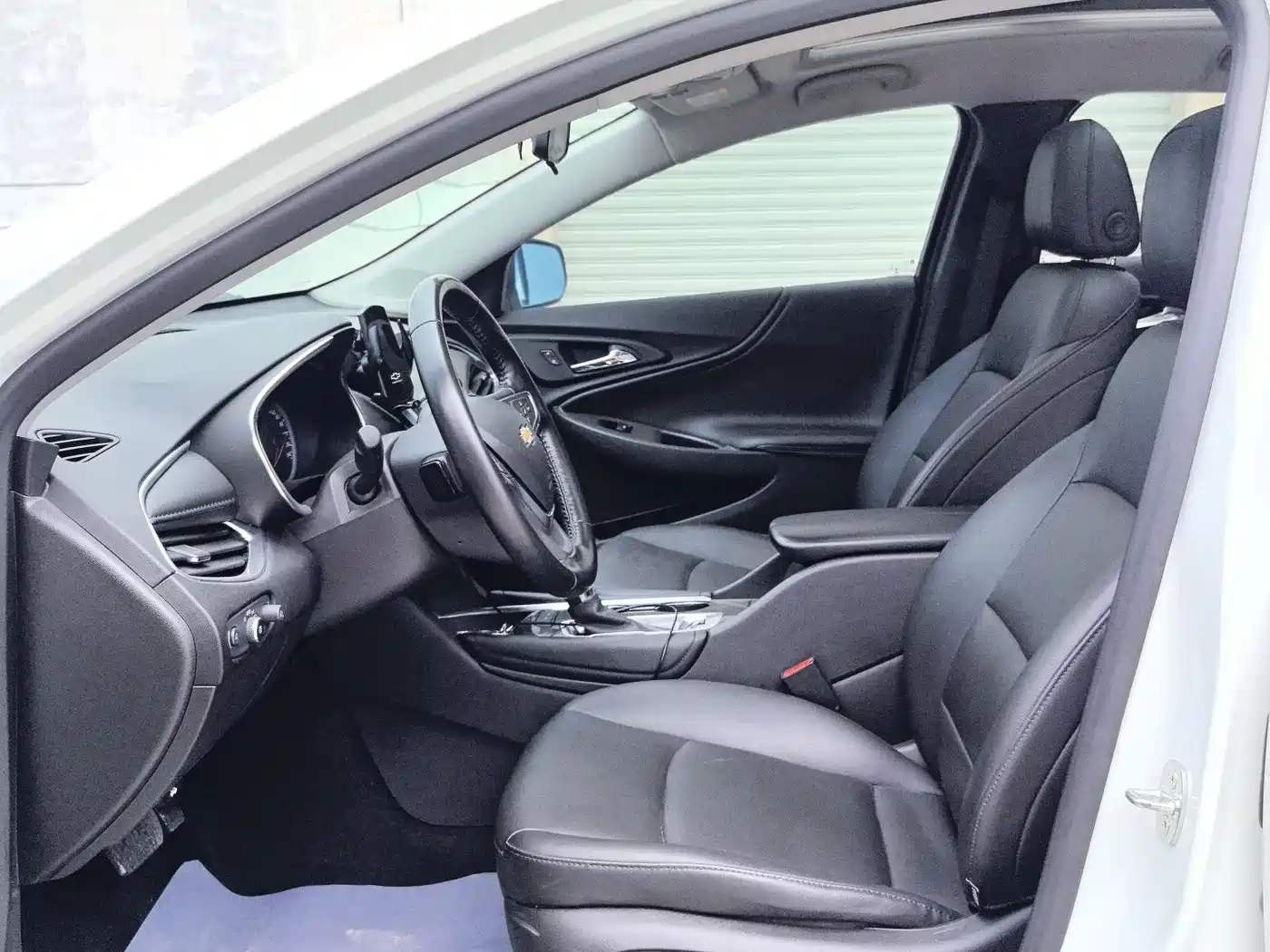 Chevrolet Malibu XL 2022 535T Auto Sharp Dynamic Edition фото 8