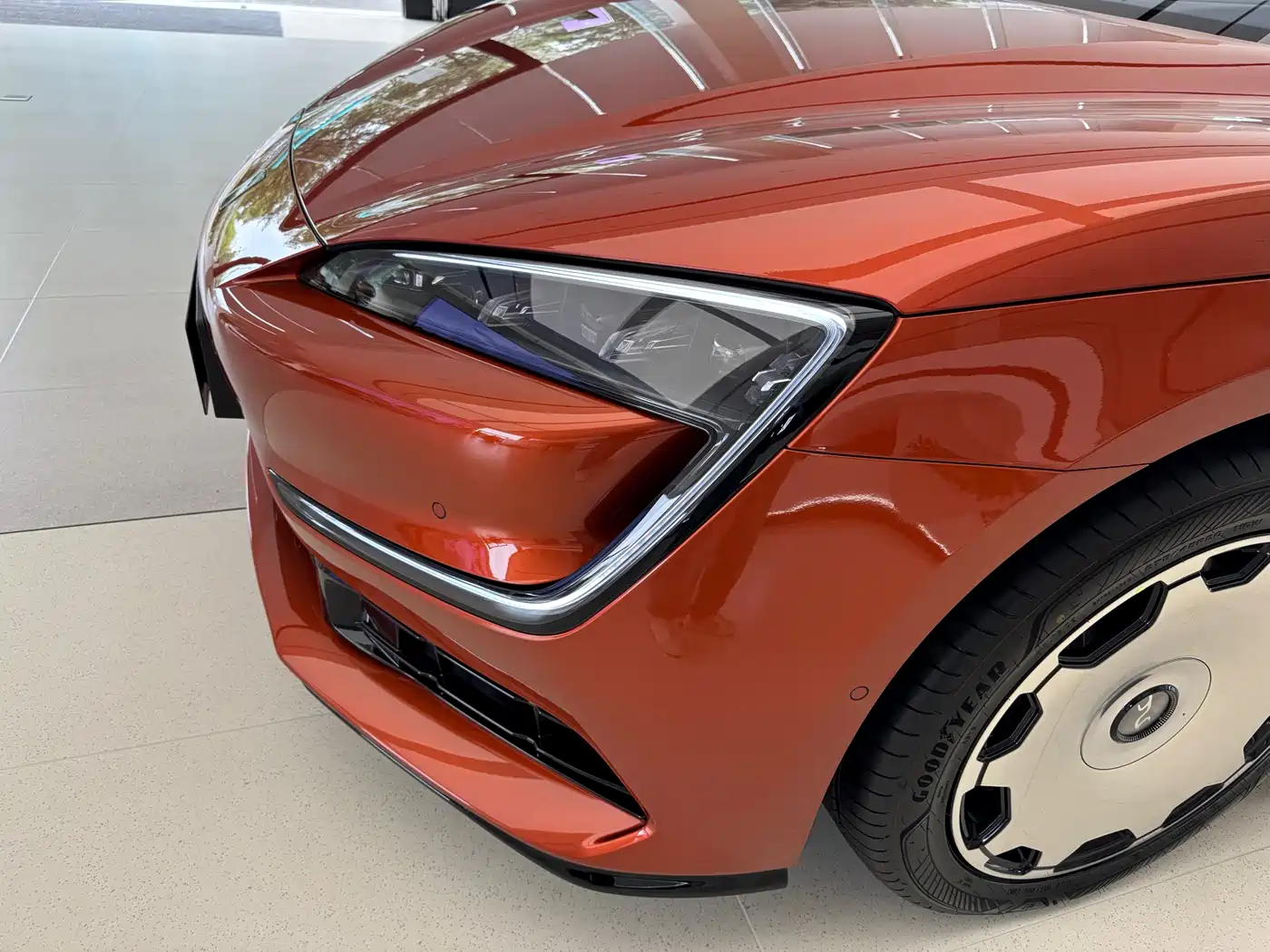 Yangwang U7 2026 PHEV 5-seater Luxury Edition фото 8