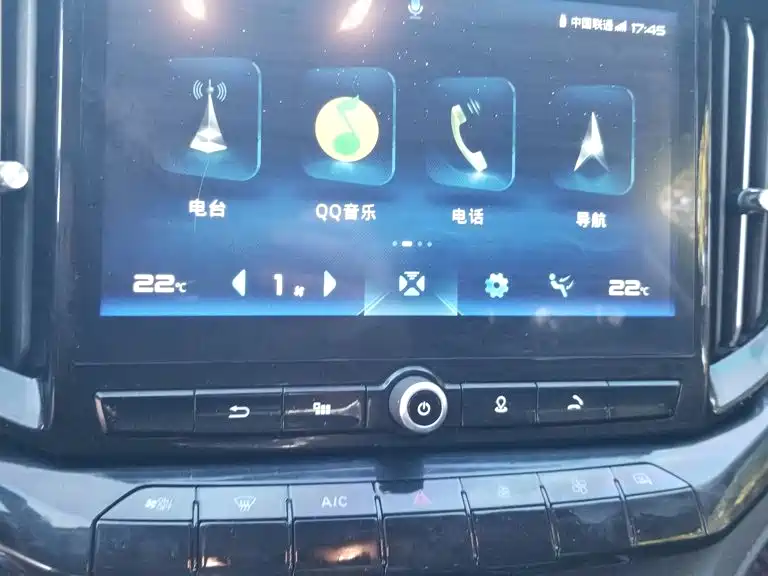 Jiangling Yuhu 9 2020 2020 2.0T Automatic Diesel 4WD Comfort