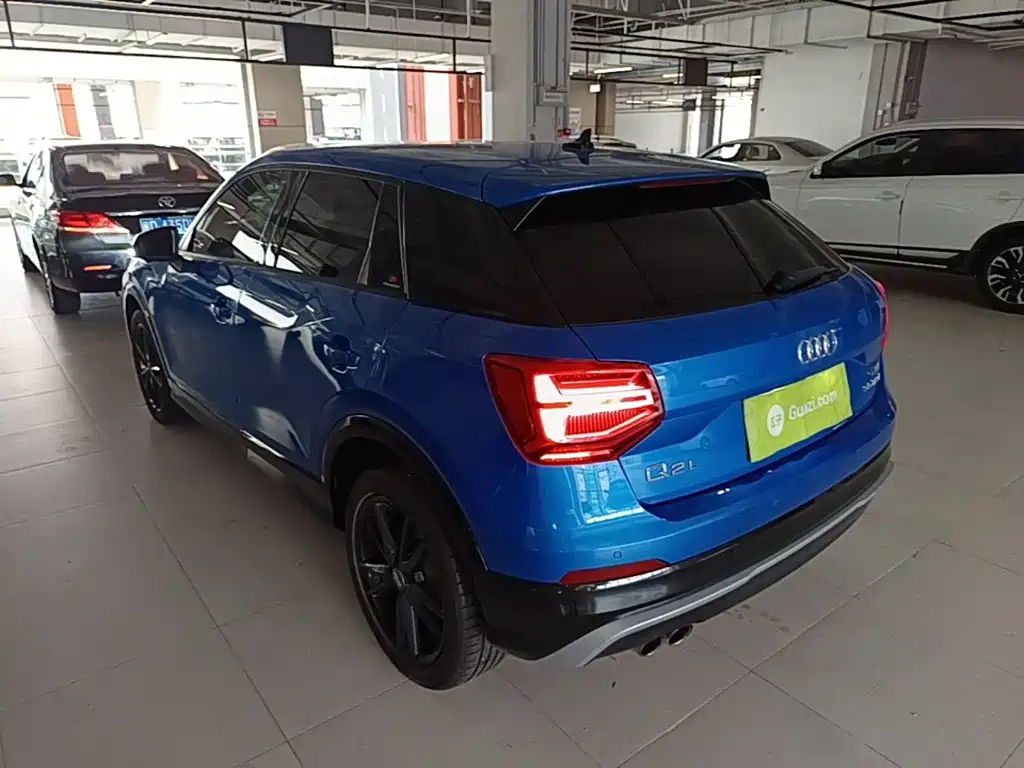Audi Q2L 2019 2018 35 TFSI Launch Exclusive Edition China V