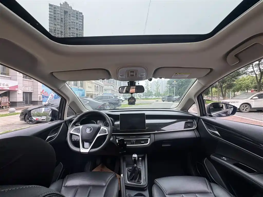 BYD Song MAX 2019 1.5T Manual Smart Connection Rui Yi 7-seater China V фото 12