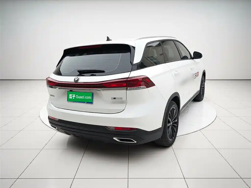 Changan CS75 2025 2025 PRO 1.5T Premium 7-Seater