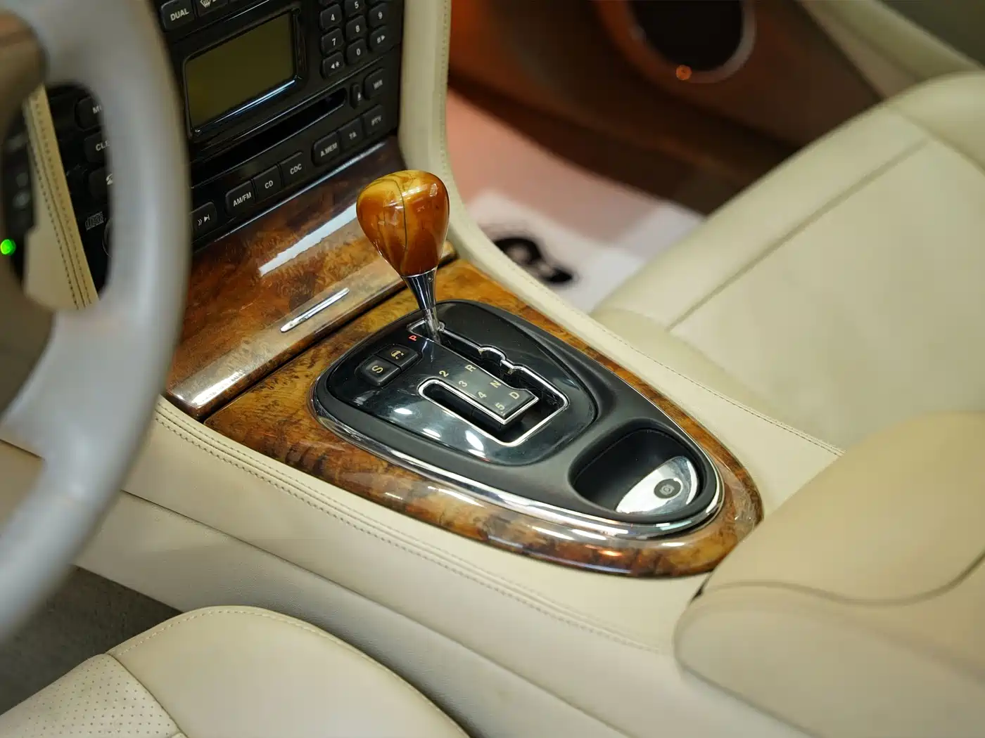 Jaguar XJ 2008 2004 Model XJ8 4.2