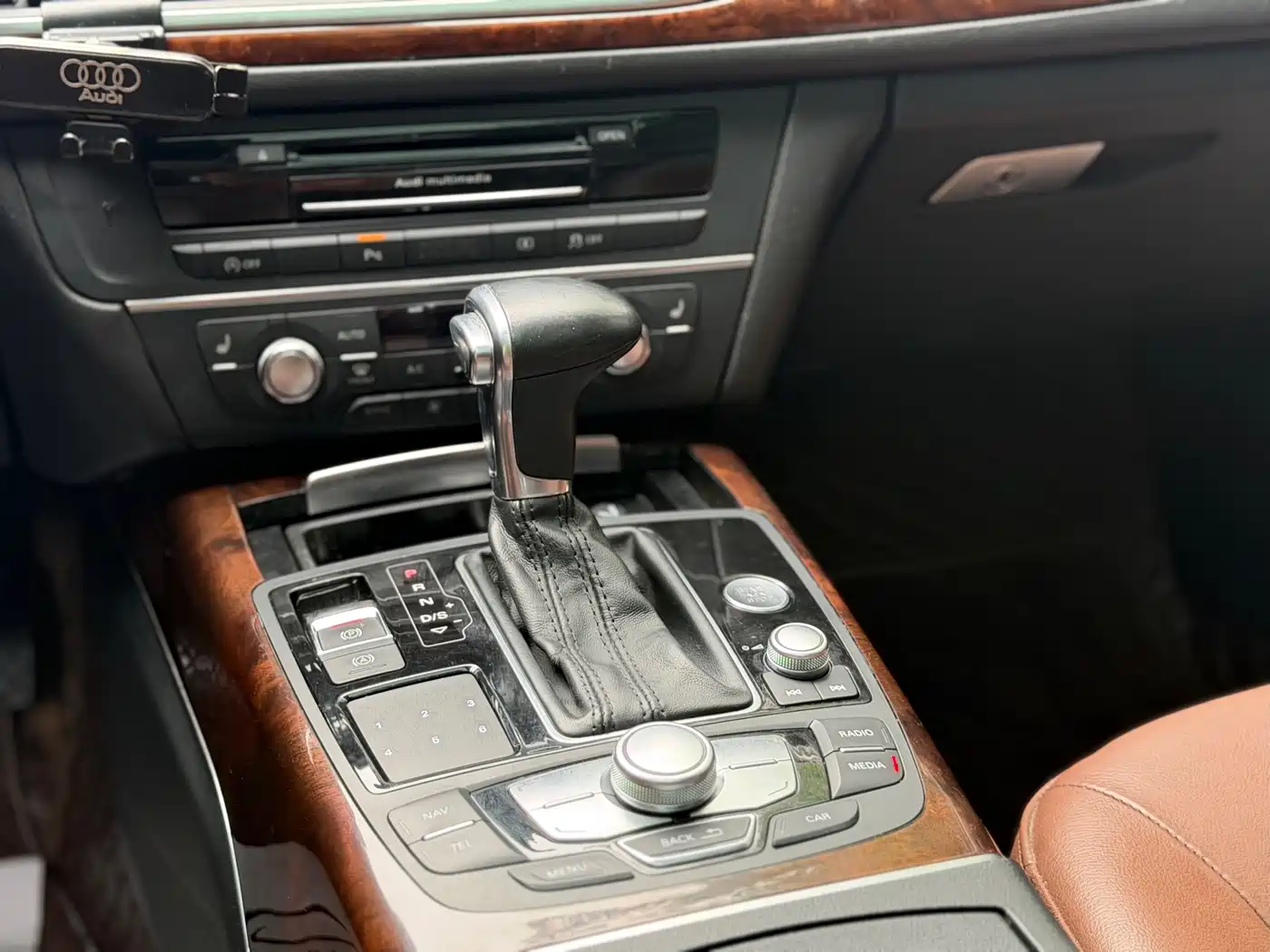 Audi A6L 2014 30 FSI Comfort фото 13