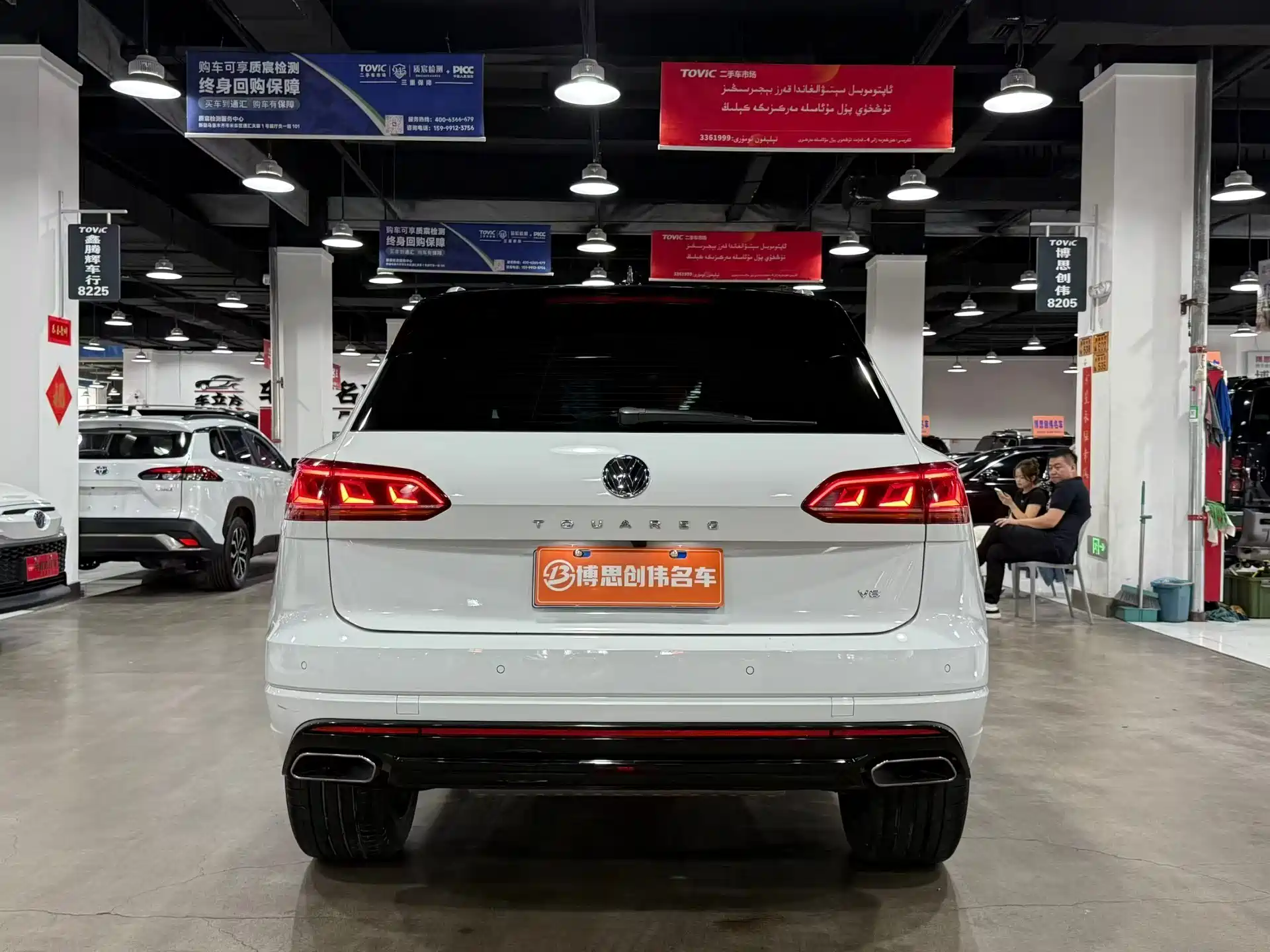 Фото 8 - Volkswagen Touareg