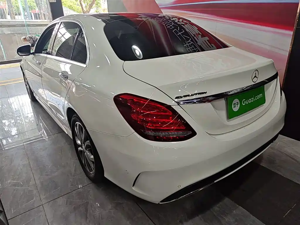 Mercedes-Benz C-Class 2015 C 200 L Sport фото 5